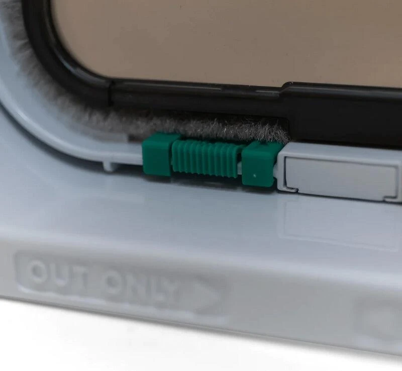 PET MATE Cat Mate Cat Flap 4-Way Locking With Door Liner - Image 4